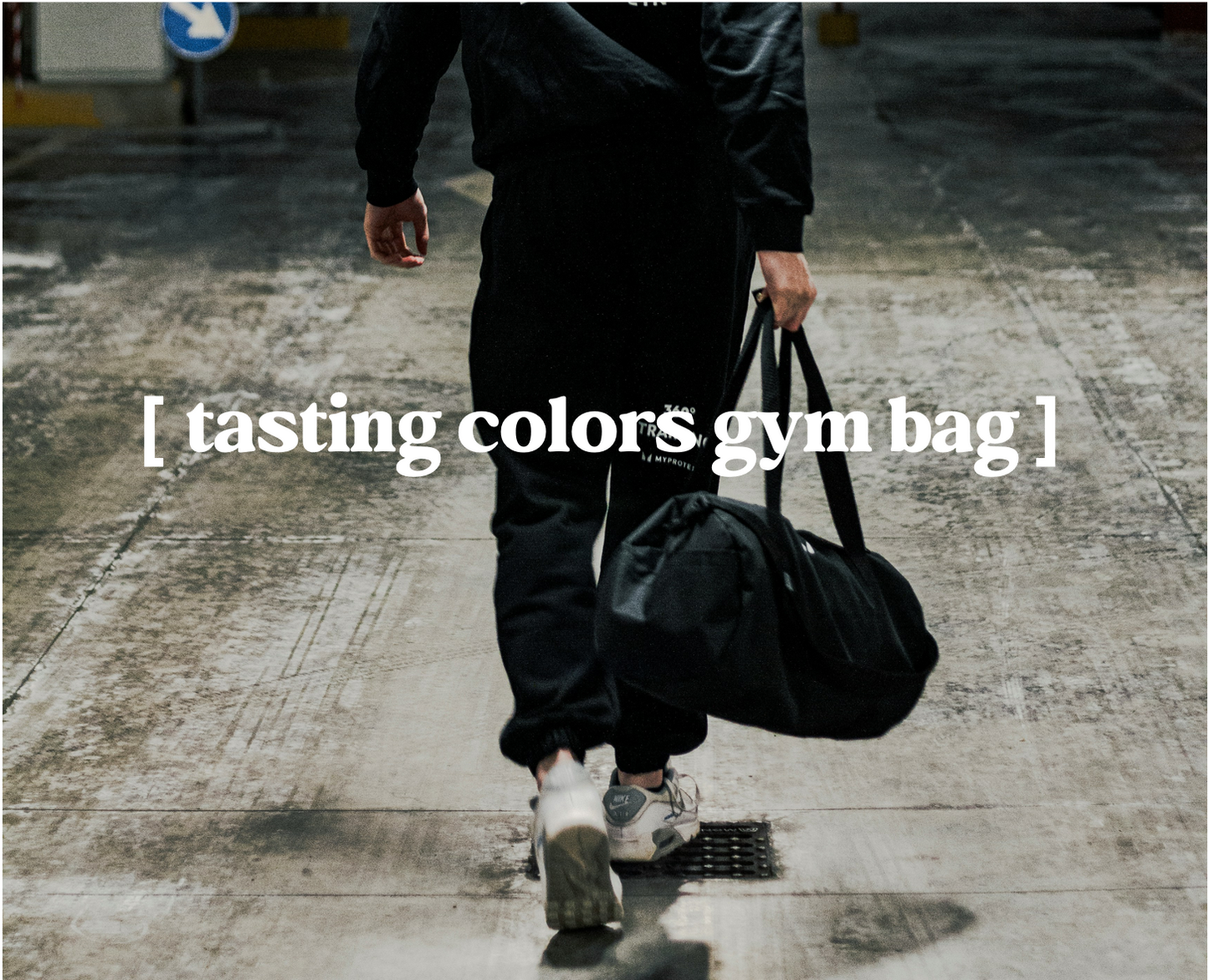 [gym bag]